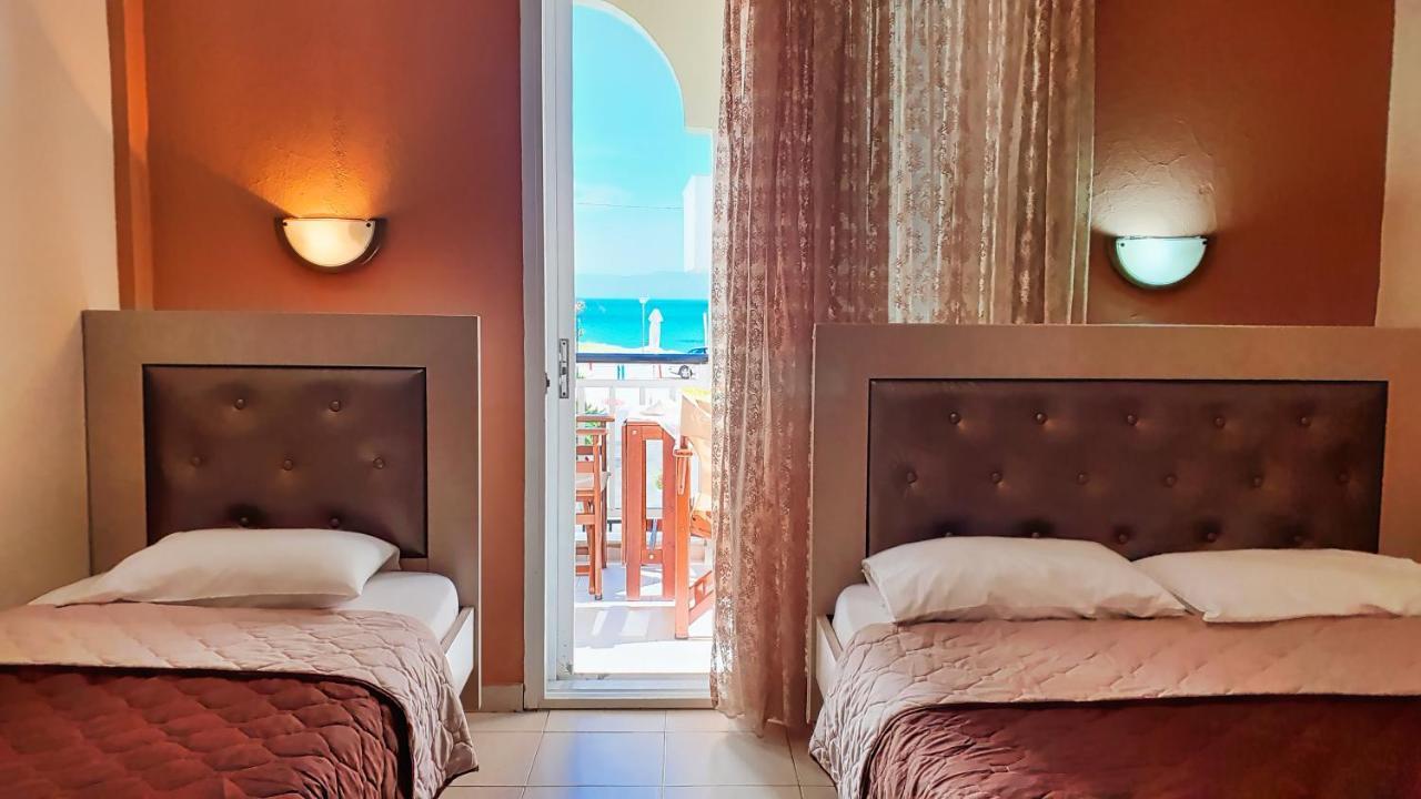 Villa Pirofani Sarti Bagian luar foto